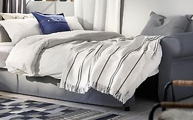 Spacious And Stylish 2-Br Flat With All Amenities And Free Parking 5 Sleep